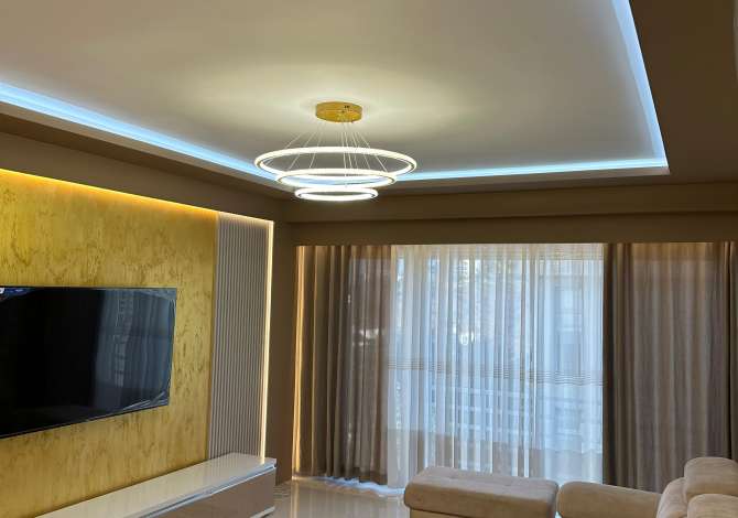 Shtepi me qera 3+1 ne Tirane - 1,300 Euro
