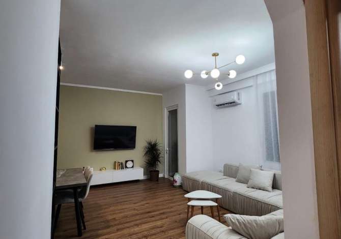 Shtepi me qera 2+1 ne Tirane - 500 Euro