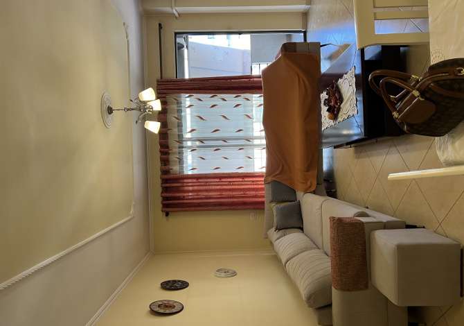 Shtepi me qera 2+1 ne Tirane - 450 Euro