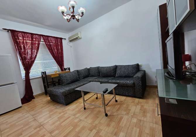 Shtepi me qera 1+1 ne Tirane - 450 Euro