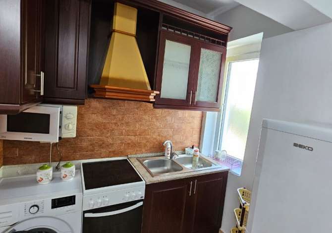 Shtepi me qera 1+1 ne Tirane - 450 Euro