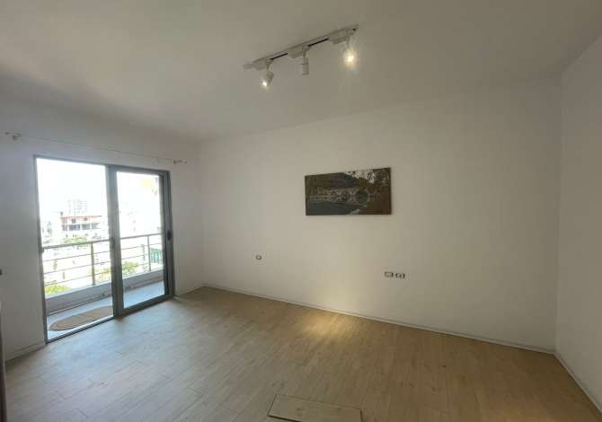 Shtepi ne shitje 1+1 ne Tirane - 97,500 Euro