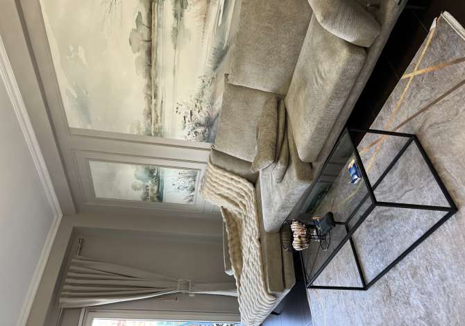 Shtepi me qera Apartament ne Tirane, 2+1, Mobilimi E mobiluar, Pagesa 900  Euro.