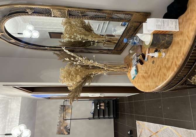 Shtepi me qera Apartament ne Tirane, 2+1, Mobilimi E mobiluar, Pagesa 900  Euro.