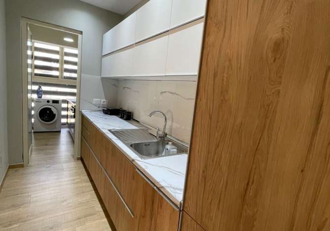 Shtepi me qera Apartament ne Tirane, 2+1, Mobilimi E mobiluar, Pagesa 750  Euro.