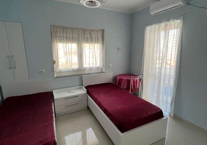 Shtepi me qera Apartament ne Tirane, 2+1, Mobilimi E mobiluar, Pagesa 600  Euro.