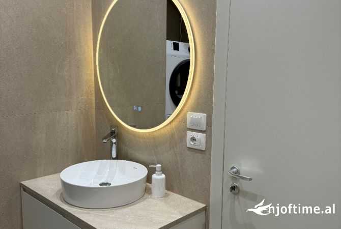 Shtepi me qera Apartament ne Tirane, 1+1, Mobilimi E mobiluar, Pagesa 600  Euro.