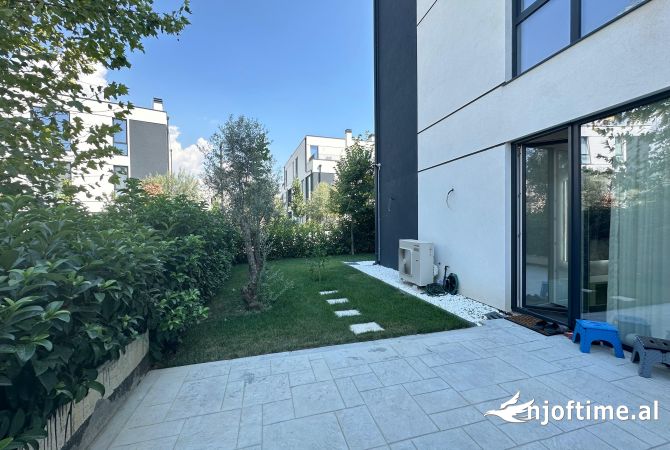 Shtepi me qera Apartament ne Tirane, 2+1, Mobilimi E mobiluar, Pagesa 1,700  Euro.