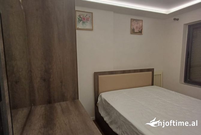 Shtepi me qera 1+1 ne Tirane - 550 Euro