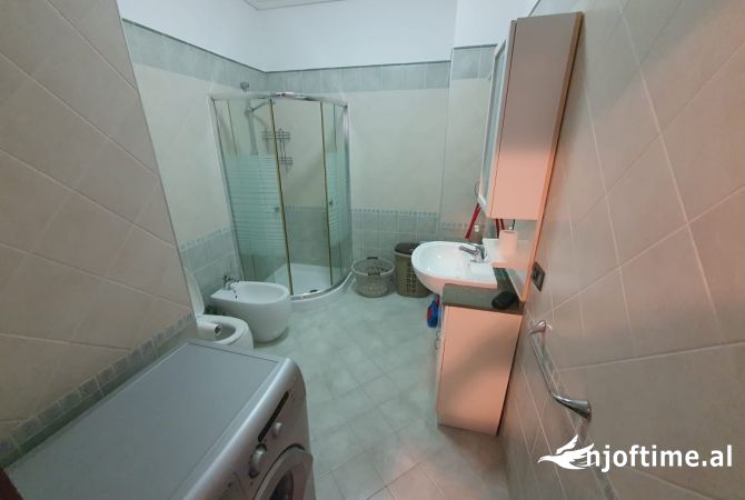 Shtepi me qera 2+1 ne Durres - 700 Euro
