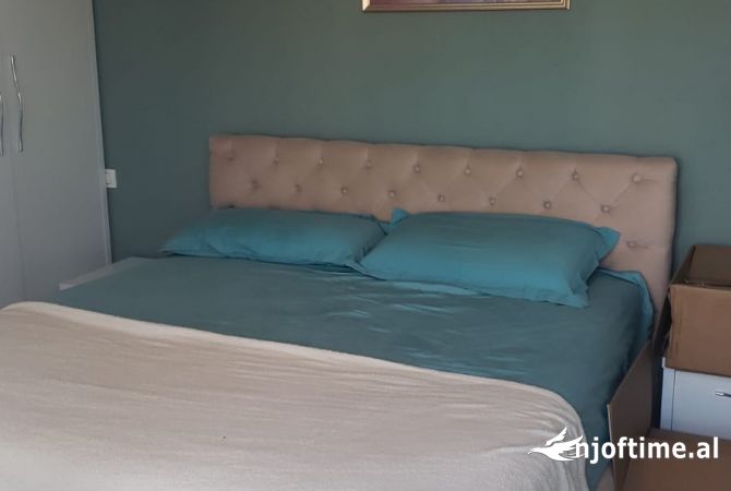 Shtepi me qera Apartament ne Tirane, 2+1, Mobilimi E mobiluar, Pagesa 750  Euro.