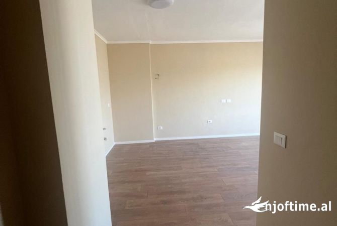 Shtepi ne shitje Garsoniere ne Durres - 65,000 Euro