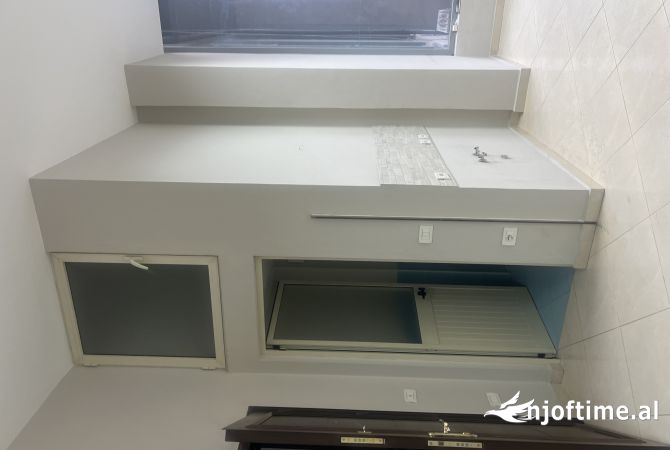 Jepet me qira ambient biznesi 35m2 kati 2 teknik ASTIR 30.000 leke 