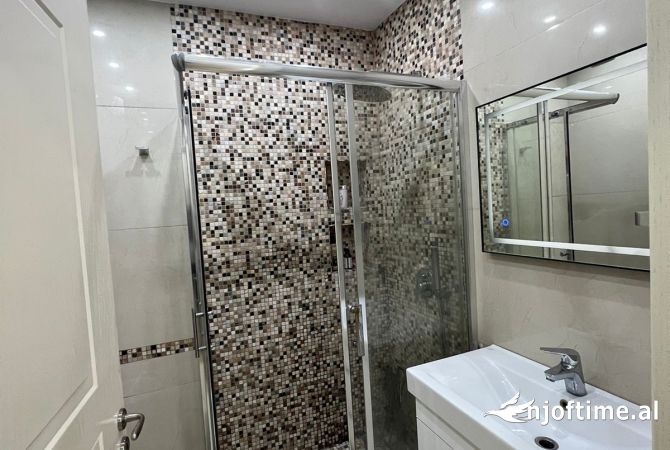 Shtepi me qera 2+1 ne Tirane - 500 Euro