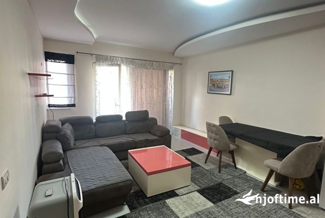 Shtepi me qera 3+1 ne Tirane - 500 Euro
