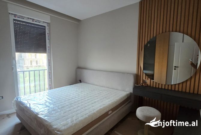 Shtepi me qera Apartament ne Tirane, 1+1, Mobilimi E mobiluar, Pagesa 700  Euro.