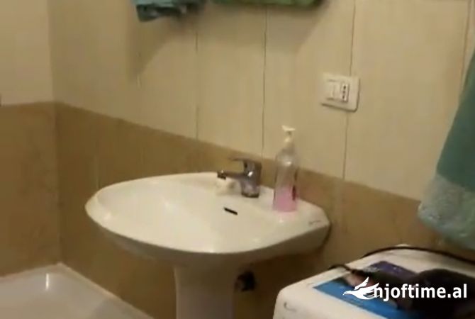 Shtepi me qera 1+1 ne Tirane - 450 Euro