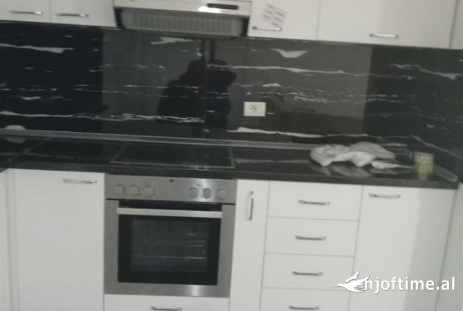 Shtepi me qera 2+1 ne Tirane - 600 Euro