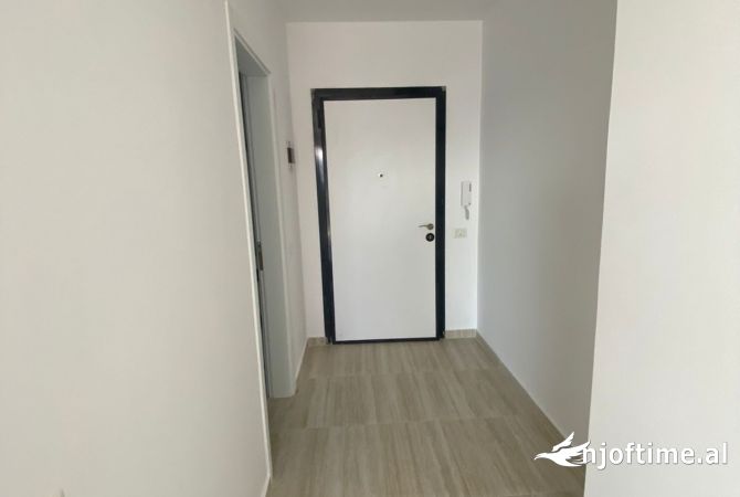 Shtepi me qera Apartament ne Tirane, 2+1, Mobilimi E mobiluar, Pagesa 600  Euro.