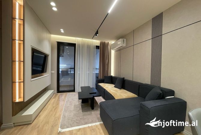 Shtepi me qera 2+1 ne Tirane - 850 Euro