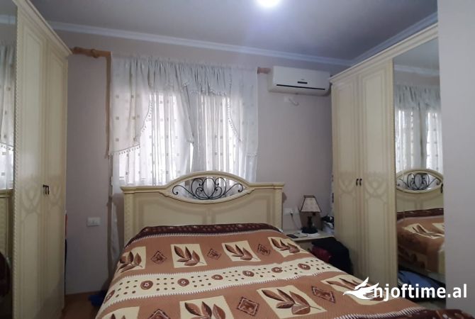 Shtepi me qera 2+1 ne Tirane - 45,000 Leke