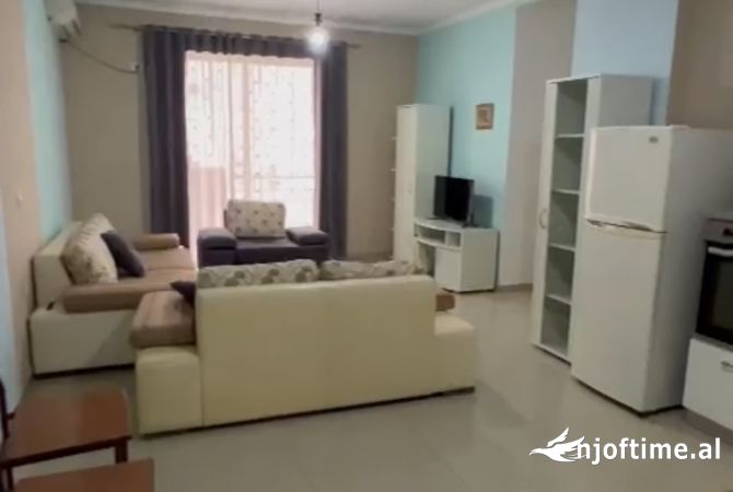 Shtepi me qera 2+1 ne Tirane - 45,000 Leke