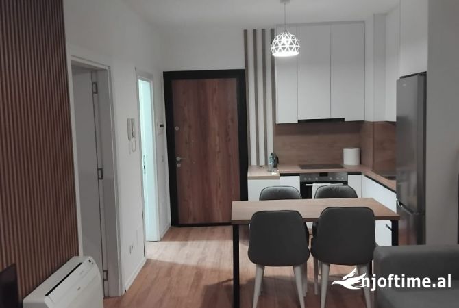 Shtepi me qera 1+1 ne Tirane - 400 Euro