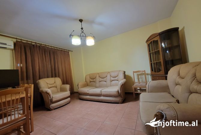 Shtepi me qera 1+1 ne Tirane - 500 Euro