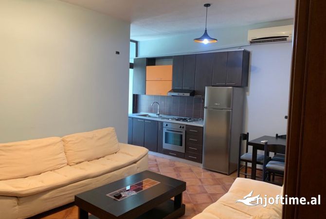 Shtepi me qera 1+1 ne Tirane - 500 Euro