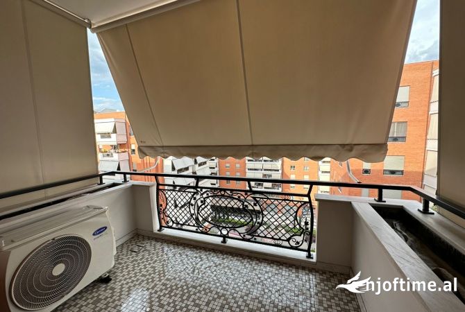 Shtepi me qera Apartament ne Tirane, 1+1, Mobilimi E mobiluar, Pagesa 800  Euro.