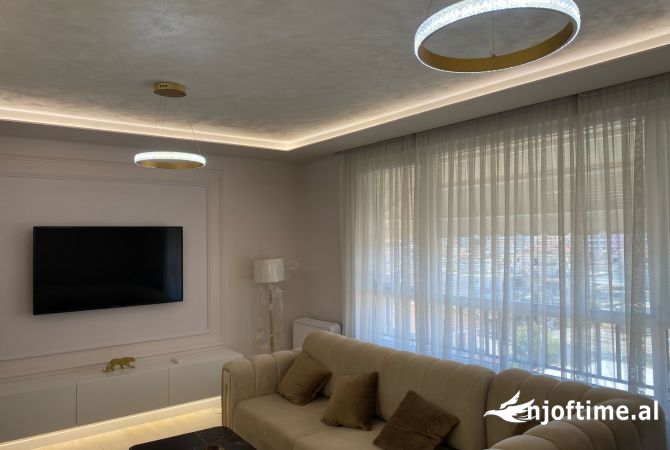 Shtepi me qera 2+1 ne Tirane - 550 Euro