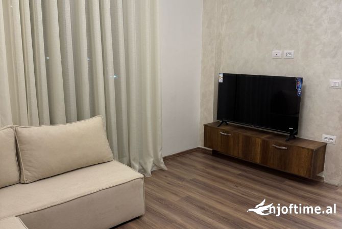 Shtepi ne shitje 1+1 ne Tirane - 100,000 Euro