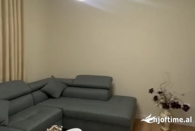 Jepet me qira 1+1 BLLOKU KAFE ROMA 600€