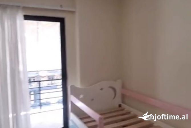 Shtepi me qera Apartament ne Tirane, 2+1, Mobilimi E mobiluar, Pagesa 50,000  Leke.