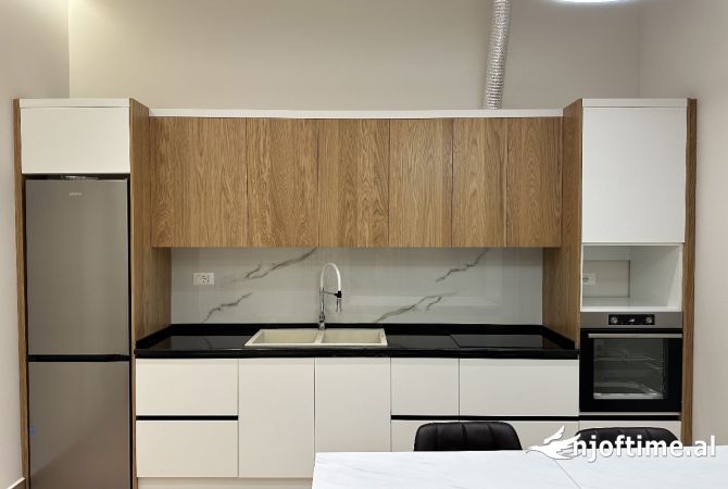 Shtepi me qera 2+1 ne Tirane - 600 Euro