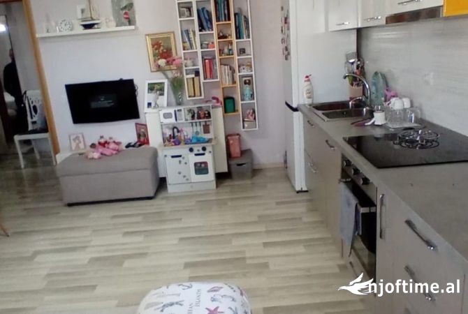 Shtepi ne shitje 1+1 ne Tirane - 104,000 Euro