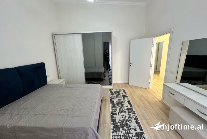 Shtepi me qera 2+1 ne Tirane - 600 Euro