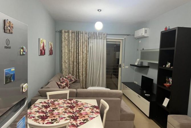 Shtepi me qera 1+1 ne Tirane - 550 Euro