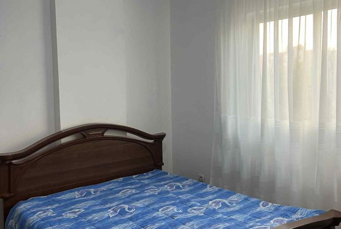 Shtepi me qera 2+1 ne Tirane - 480 Euro