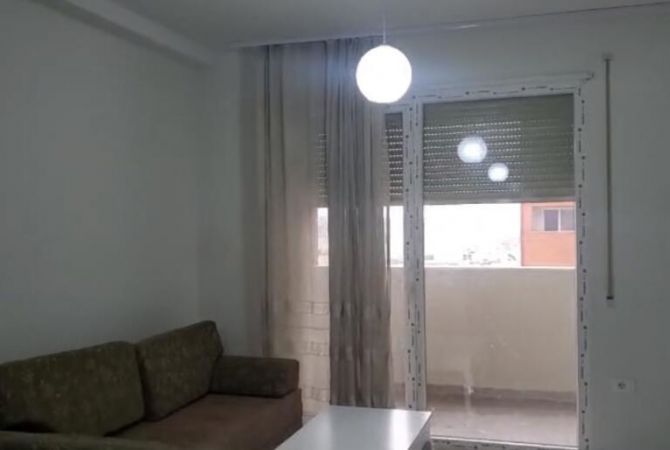 Shtepi me qera 1+1 ne Tirane - 400 Euro