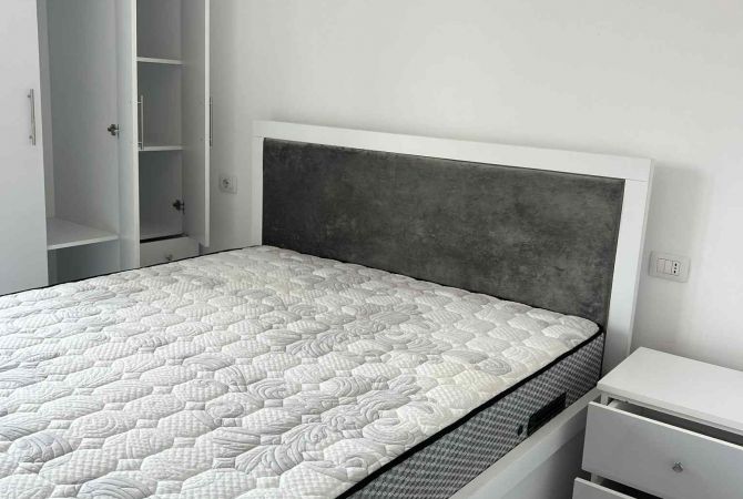 Shtepi me qera 1+1 ne Tirane - 40,000 Leke