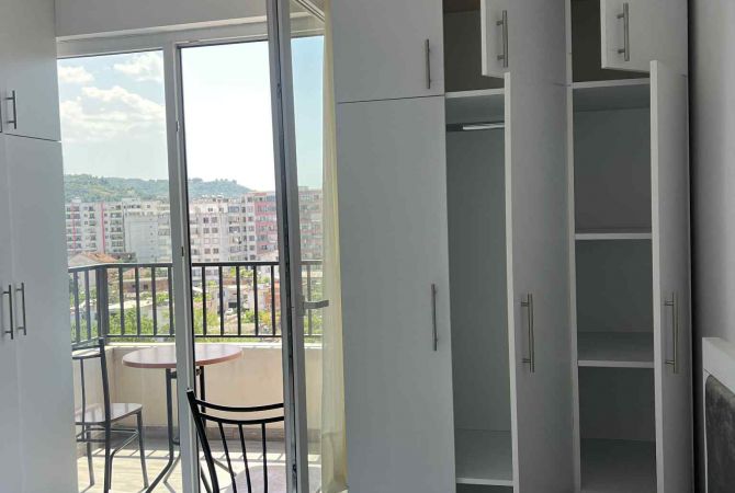 Shtepi me qera Apartament ne Tirane, 1+1, Mobilimi E mobiluar, Pagesa 40,000  Leke.