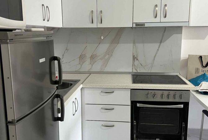 Shtepi me qera 1+1 ne Tirane - 40,000 Leke