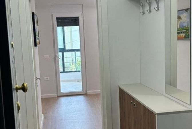 Shtepi me qera Apartament ne Tirane, 1+1, Mobilimi E mobiluar, Pagesa 47,000  Leke.