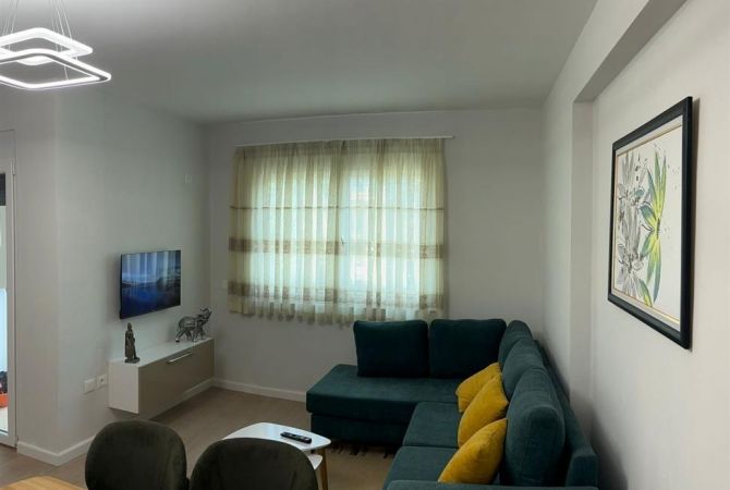 Shtepi me qera Apartament ne Tirane, 1+1, Mobilimi E mobiluar, Pagesa 47,000  Leke.
