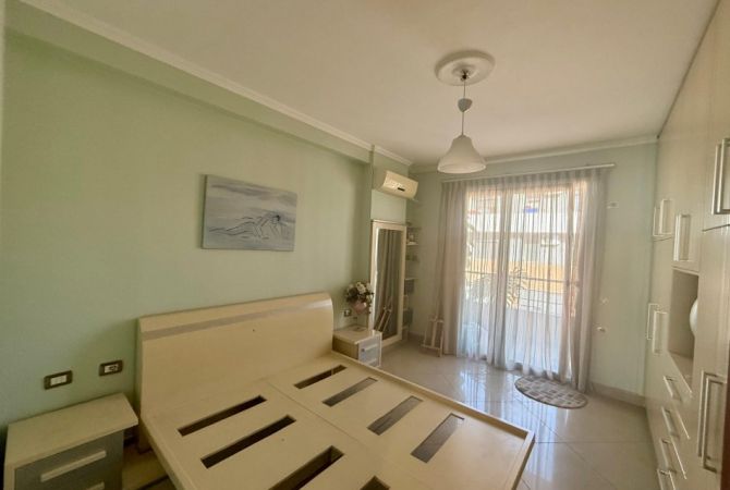 Shtepi me qera Apartament ne Tirane, 2+1, Mobilimi E mobiluar, Pagesa 600  Euro.