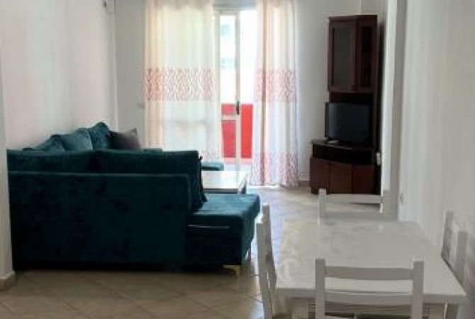 Shtepi me qera Apartament ne Tirane, 1+1, Mobilimi E mobiluar, Pagesa 40,000  Leke.