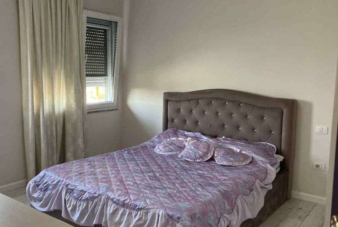 Shtepi me qera 2+1 ne Tirane - 45,000 Leke