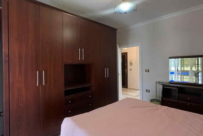 Shtepi me qera 2+1 ne Tirane - 600 Euro