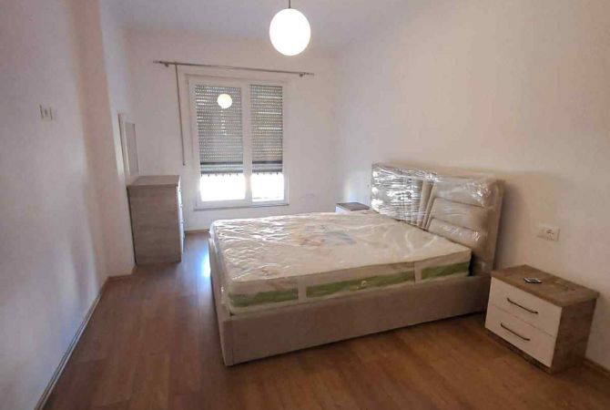 Shtepi me qera Apartament ne Tirane, 2+1, Mobilimi E mobiluar, Pagesa 50,000  Leke.